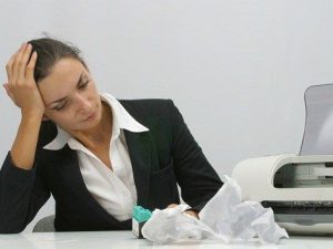 При отправке на печать Xerox Phaser 3320 ничего не происходит. Ошибка Bypass Tray is empty