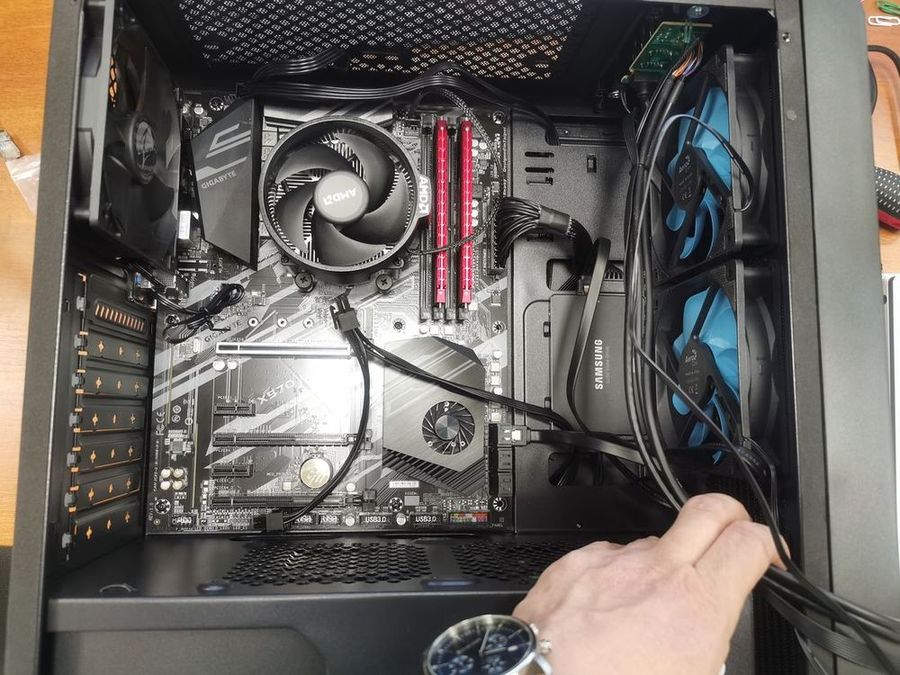 Собираем системный блок на на AMD Ryzen (5 3600X, X570) за 70 тысяч рублей IMG 20201217 160920 - Собираем системный блок на на AMD Ryzen (5 3600X, X570) за 70 тысяч рублей