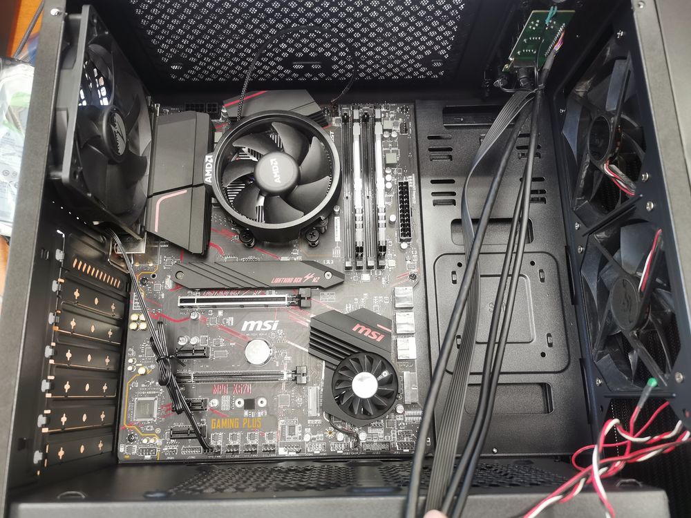 IMG 20210331 150209 - Собираем системный блок за 100 тыс. руб. Материнская плата MSI на X570 горит красный индикатор LED CPU, чёрный экран