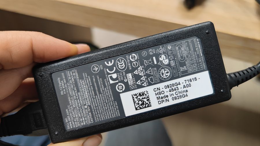 IMG 20211216 203908 1 - The ac power adapter wattage and type cannot be determined. Ноутбук DELL INSPIRON 3793 не заряжают зарядные устройства.