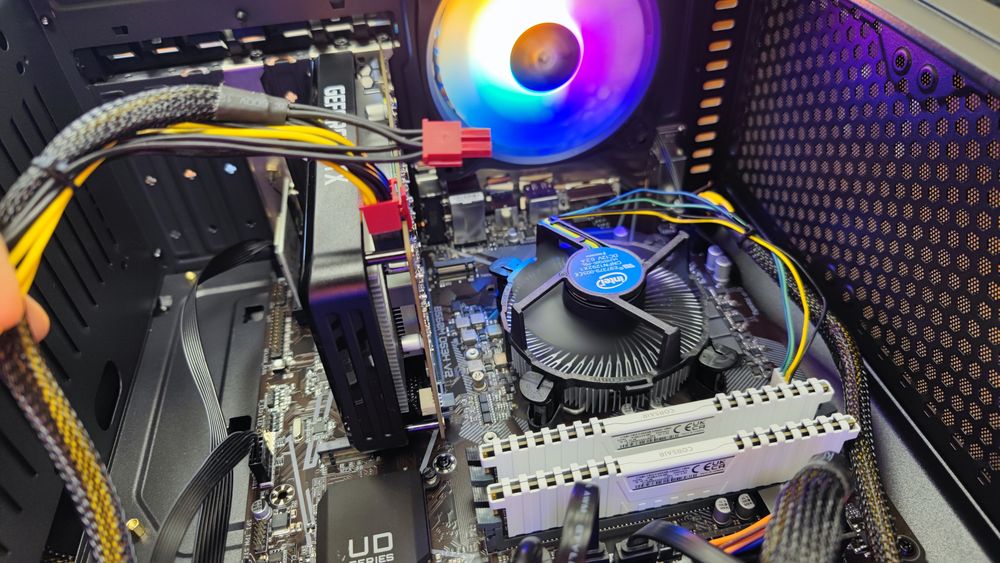 Собираем системный блок для ребёнка за 73 тысячи руб. Не включается: 5 коротких сигналов BIOS IMG 20220117 115422 1 - Собираем системный блок для ребёнка за 73 тысячи руб. Не включается: 5 коротких сигналов BIOS