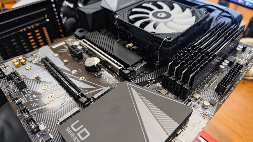 IMG 20221130 163707 1 - Собираем системный блок за 80 тысяч, несколько М.2 PCIe SSD-дисков