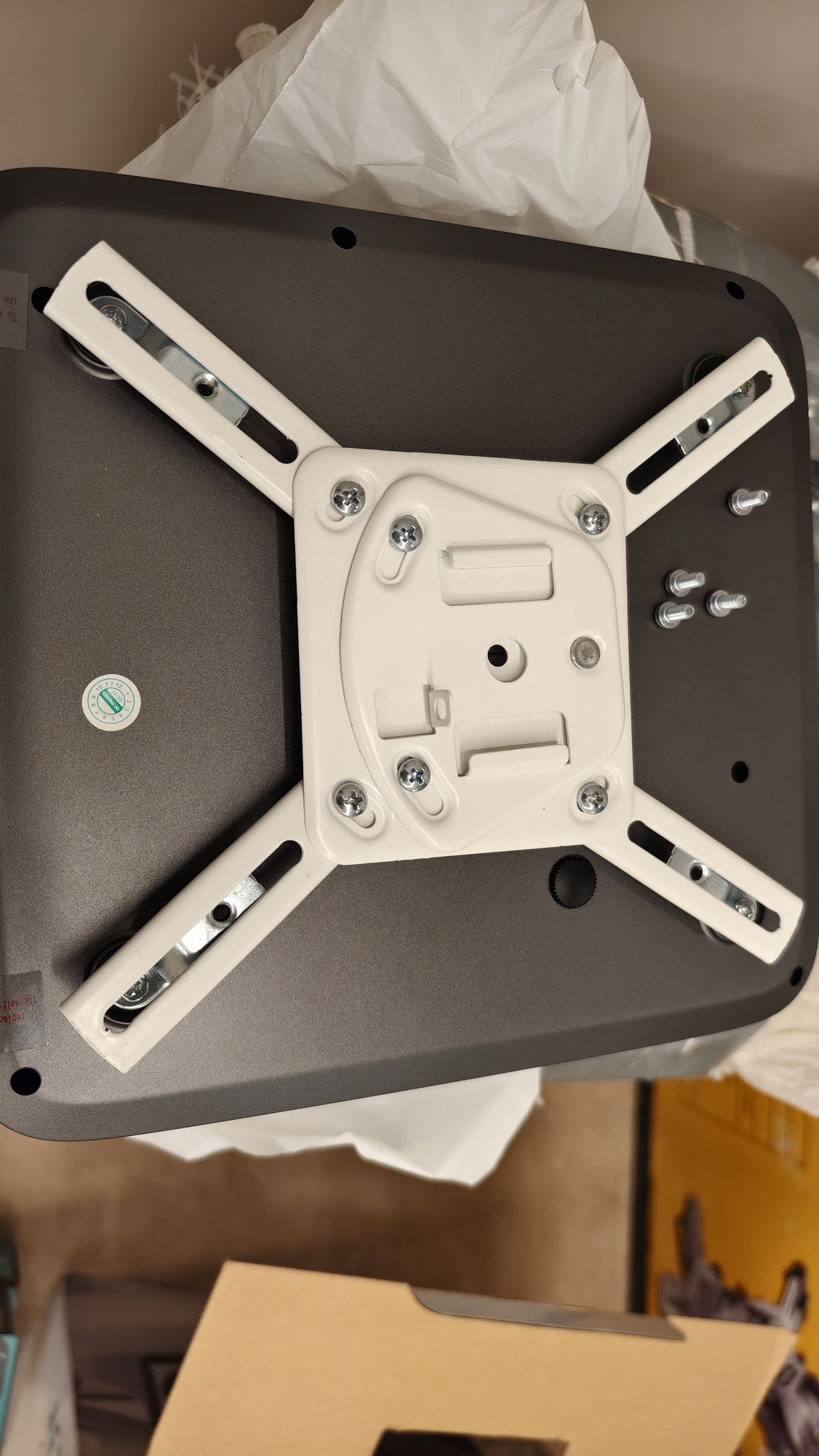 IMG 20251205 203349 1 - Домашний кинотеатр: выбираем проектор, кронштейн, звуковую систему и экран