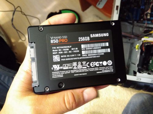 Ошибка при установке windows 10 "Не удалось найти лицензионное соглашение. Проверьте, что источник установки указан правильно и перезапустите установку" P 20170620 182348 500x375 - Ошибка при установке windows 10 "Не удалось найти лицензионное соглашение. Проверьте, что источник установки указан правильно и перезапустите установку"