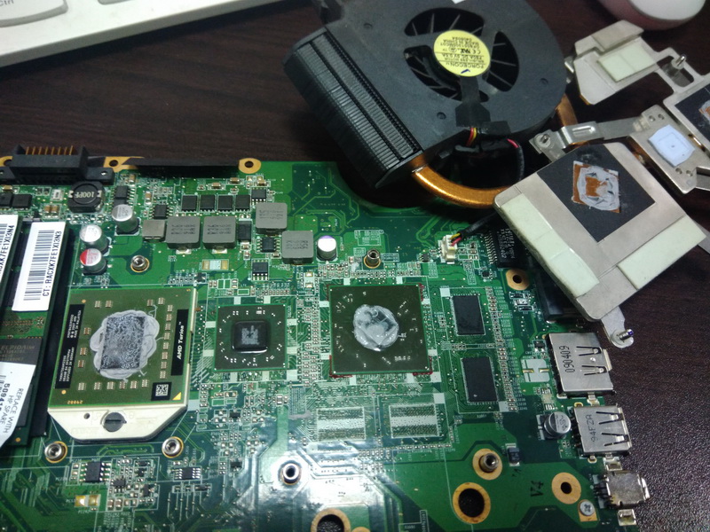 Чистка ноутбука: греется, тормозит. Горячий AMD Turion 64 X2 RM-75 P 20171213 121210 - Чистка ноутбука: греется, тормозит. Горячий AMD Turion 64 X2 RM-75